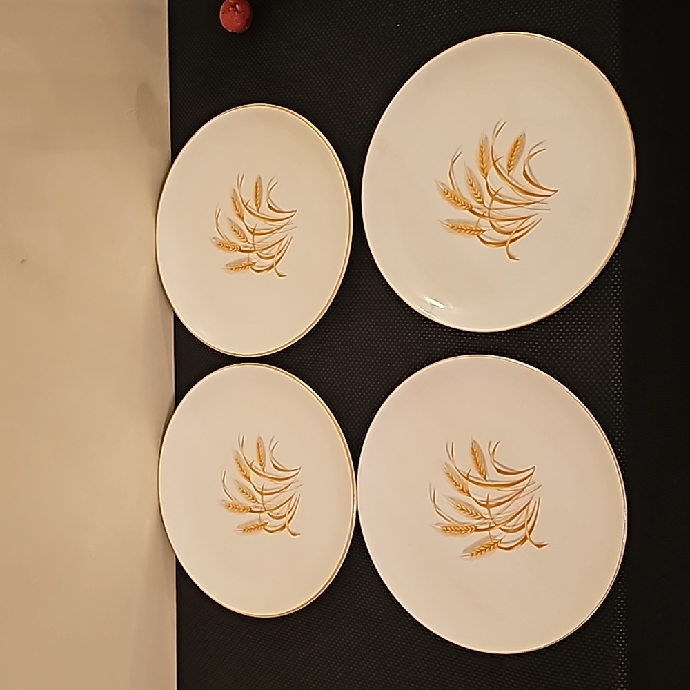 Golden Wheat Plates
